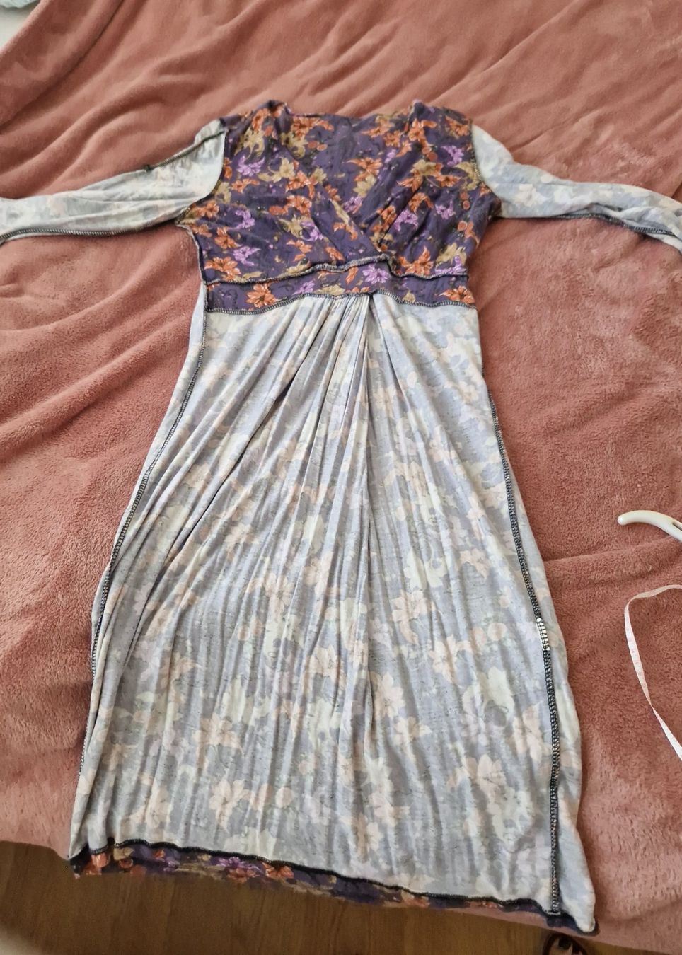 Kleider: Sandro Ferrone Kleid Viskose Gr. 38 – Gebraucht aus Erlinsbach SO von ULIKH 2