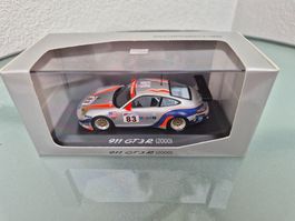 Porsche 911 GT3 R Minichamp 1:43