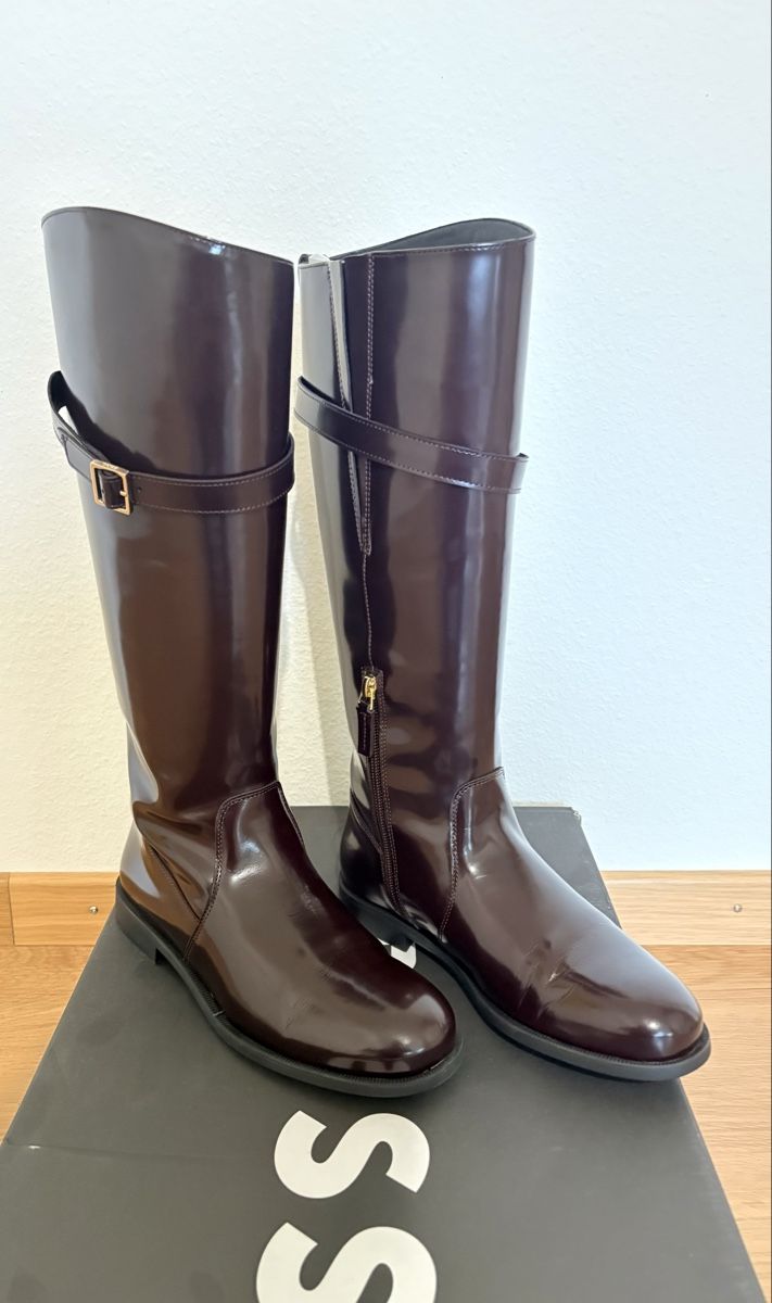 Hugo Boss Scarpe da donna: Stiefel Boss, Gr. 37 - neuwerig – Nuovo (secondo la descrizione) da Kloten venduto da Mod_qc5v 2