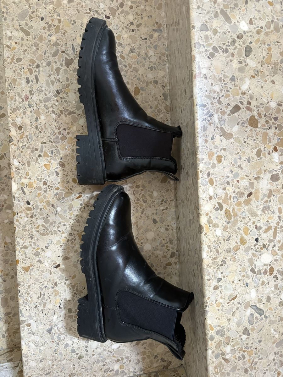 Only Chaussures femmes: Winterstiefel – Neuf (Voir description) à Schüpfen par ani_gj8r 1
