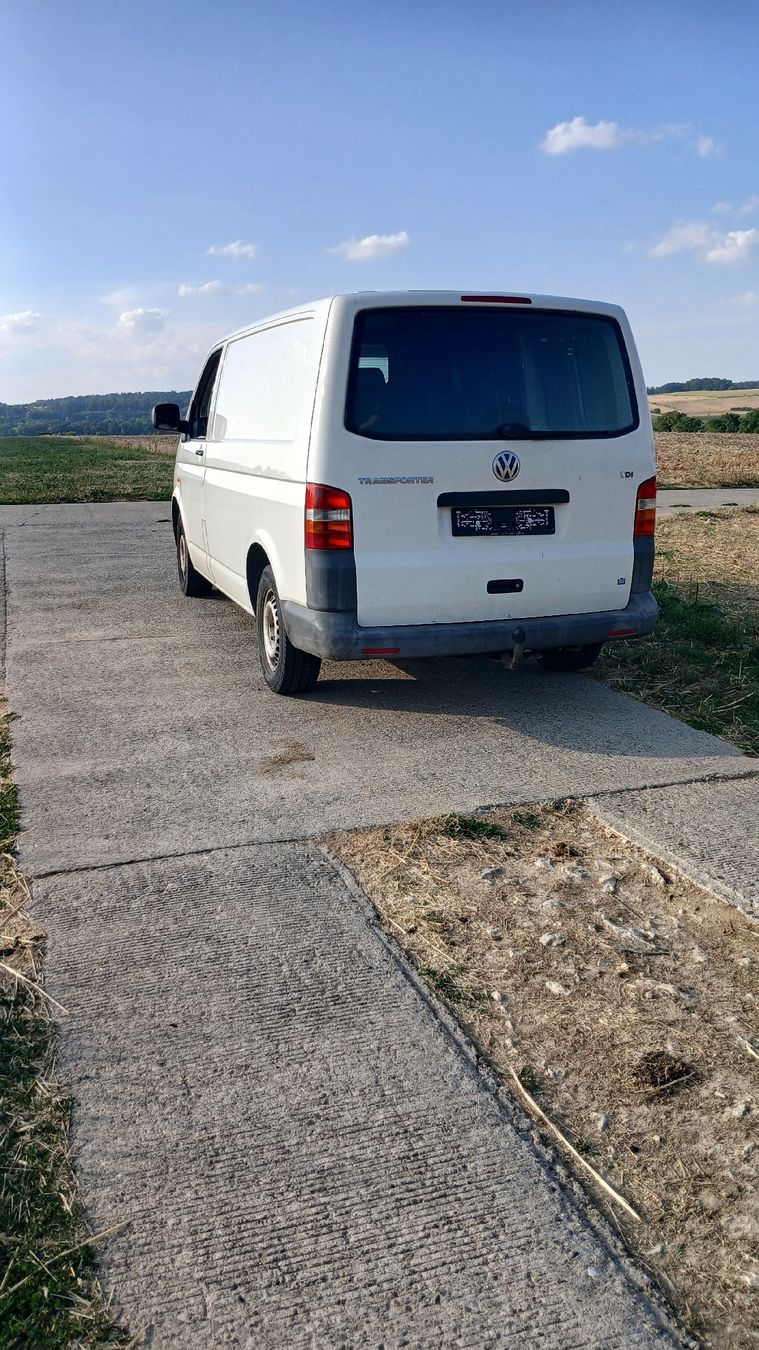 VW Véhicules utilitaires: volkswagen T5 2.5 TDI – D'occasion à Cornol par bar_jt78 3