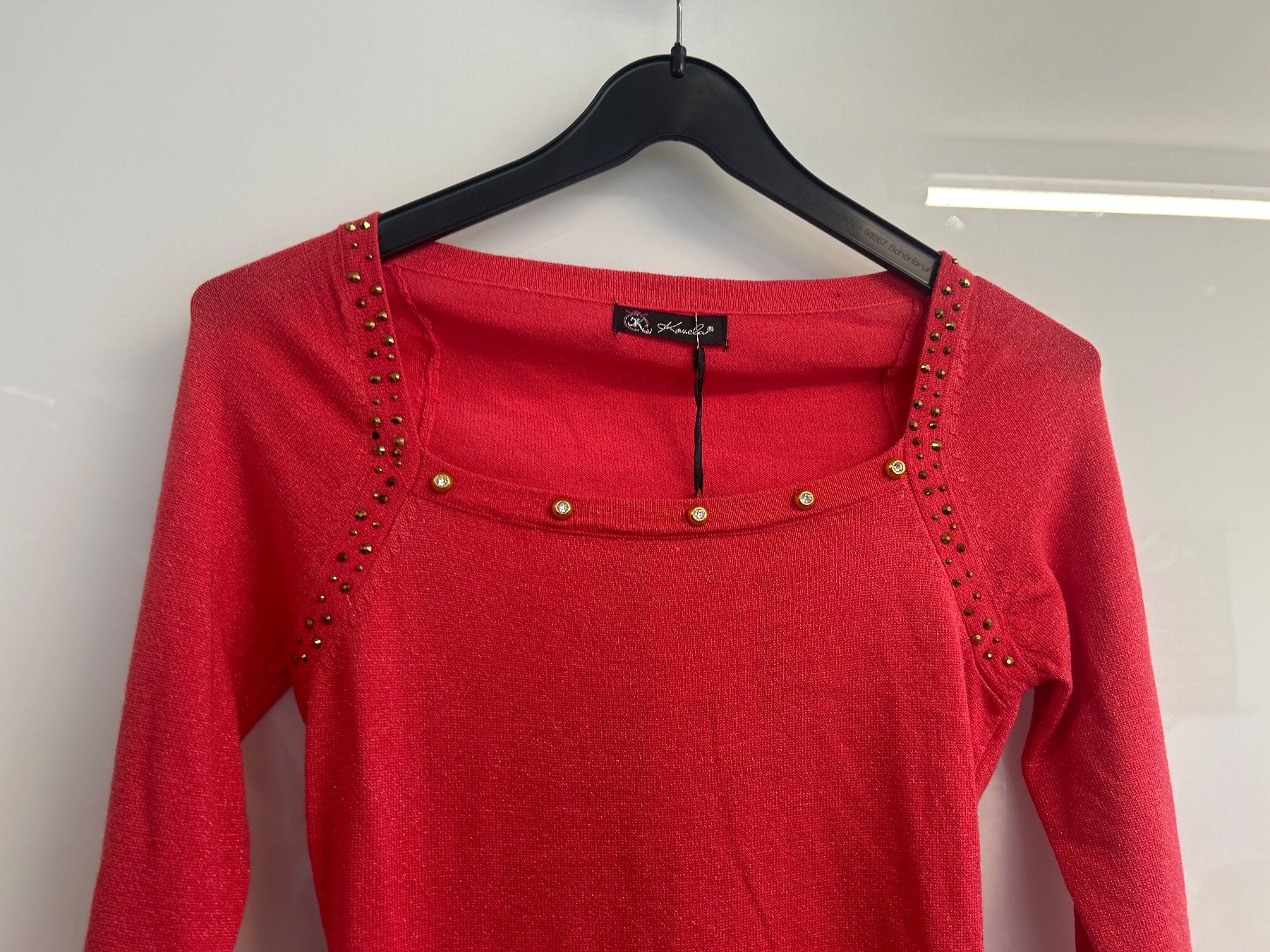 Maglioni & Felpe: Pullover Lang Figurbetont mit Strass 1 Size Neu – Nuovo e nell'imballaggio originale da Regensdorf venduto da Spyke55 1