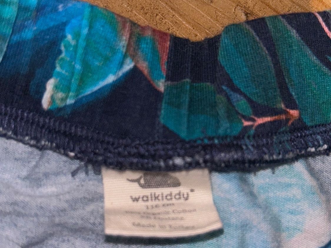 Vestiti & Gonne: Rock Walkiddy 110/116 – Usato da Safenwil venduto da 2hand_aber_wertvoll 1