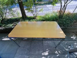 USM Haller Tisch Buche 150 x 75 cm, Chrom