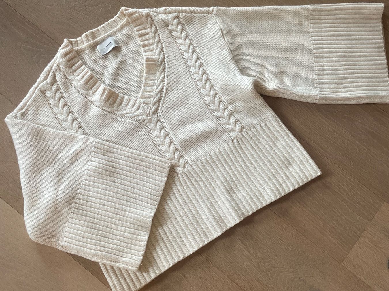 Maglioni & Felpe: Joslin Oversize Strickpullover, Gr.L, neuwertig – Nuovo (secondo la descrizione) da Erlenbach ZH venduto da Pocahoney