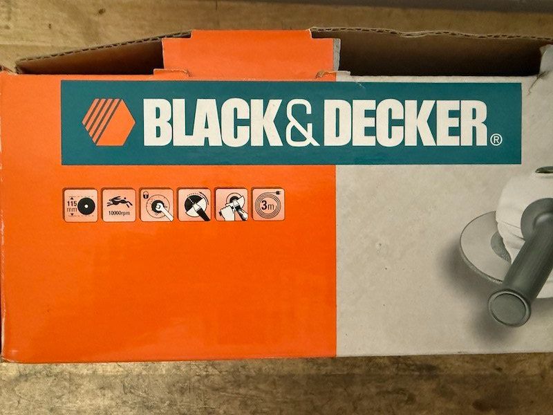 Tutte le macchine: Black&Decker - Winkelschleifer – Usato da Adetswil venduto da Faluna 1
