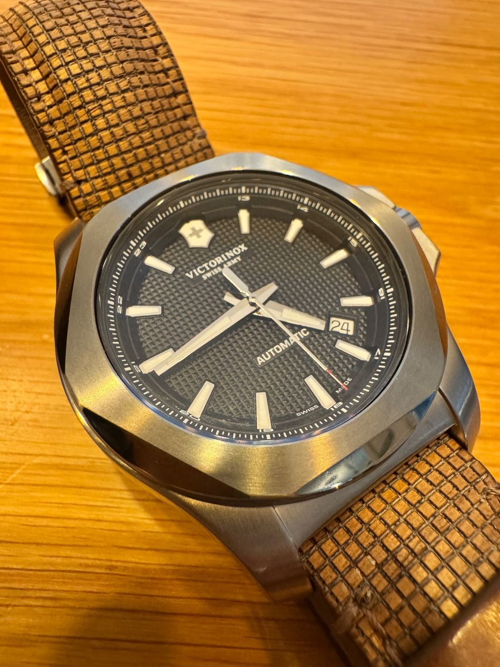Victorinox Orologi: Victorinox I.N.O.X. MECHANICAL – Usato da Lenzburg venduto da Li-Lo 2