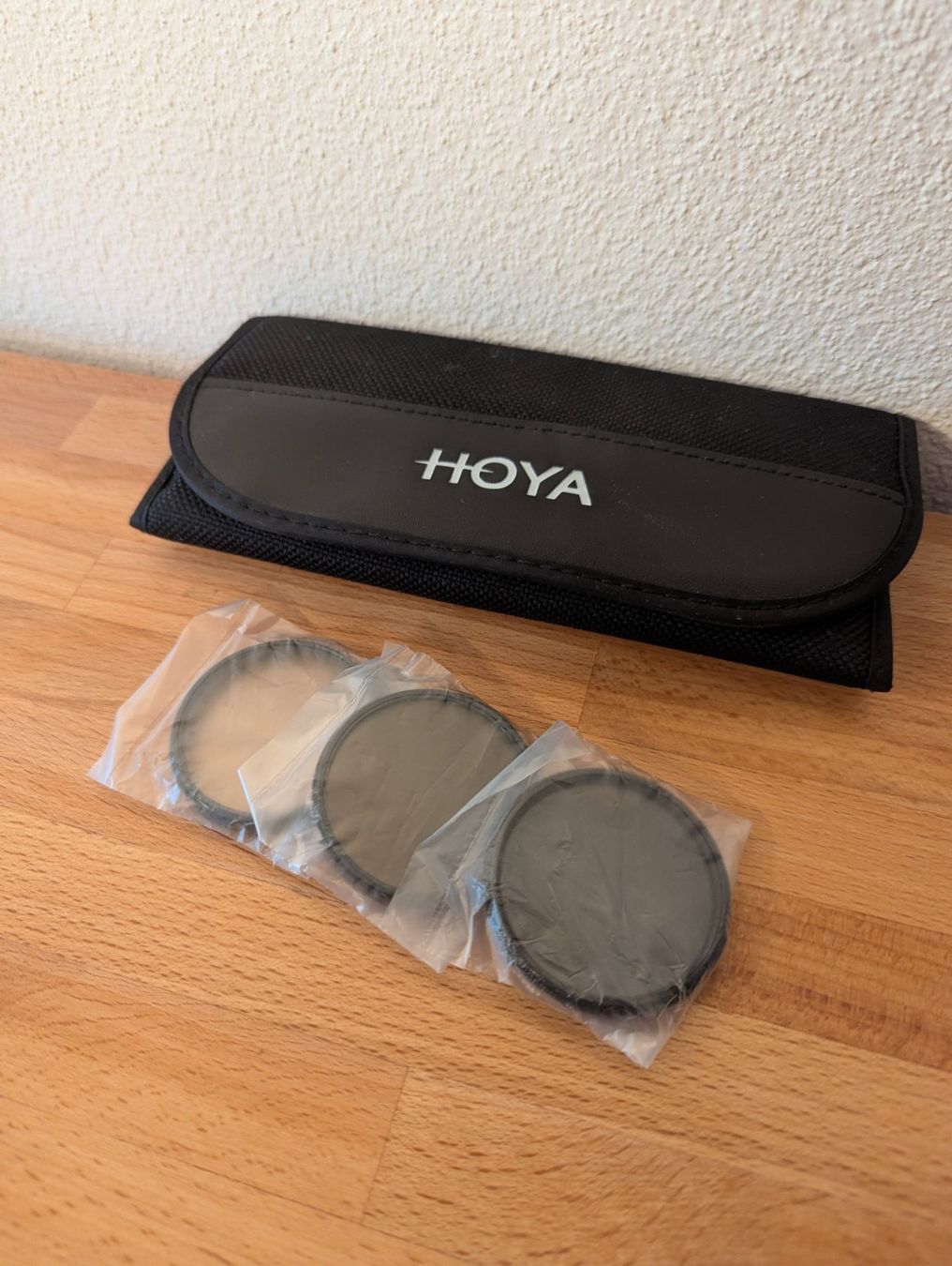 Filtri: Hoya Filter Set - 46mm - UV, POL, ND8 – Usato da Uster venduto da parasimple 3