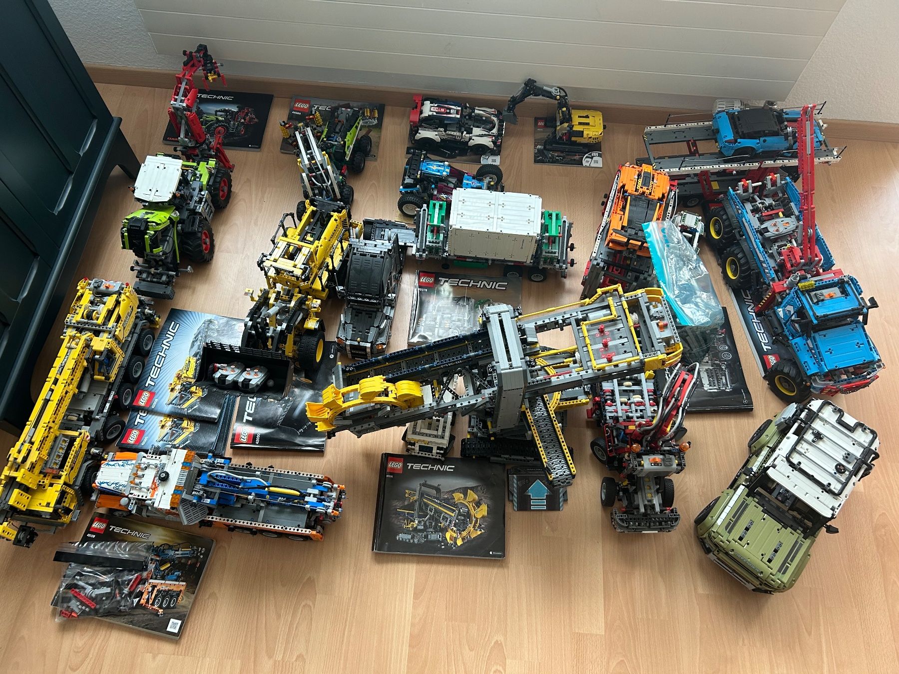 Technics Kit di costruzioni: Diverse Lego Technic – Usato da Wittenbach venduto da Sam800