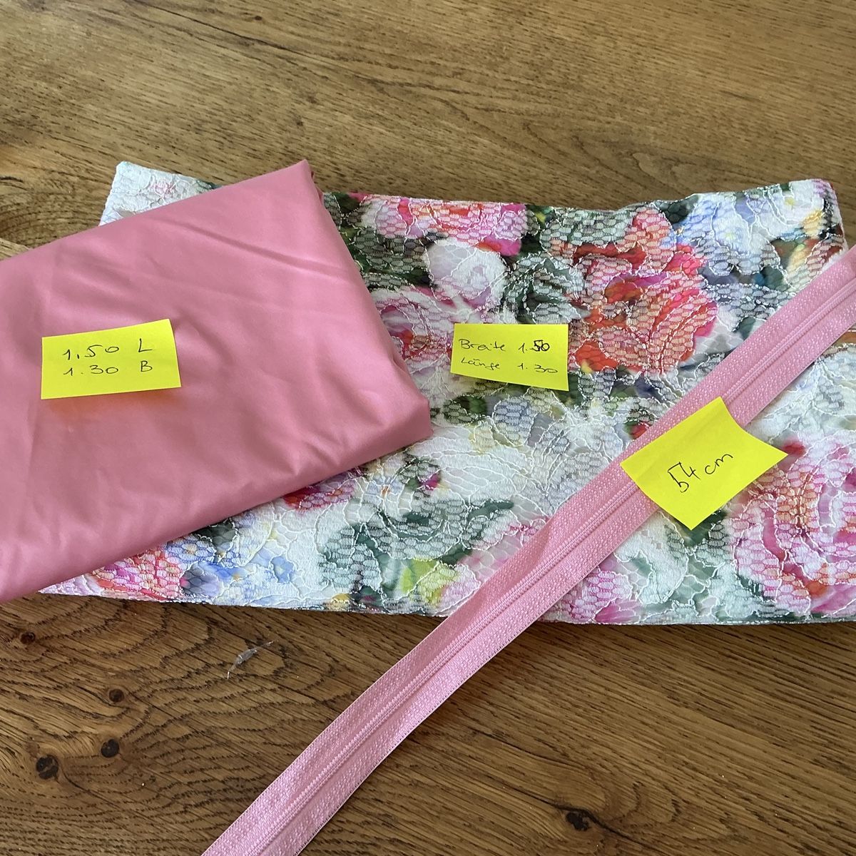 Tessuti: Designer Stoff mit  Rosen bedruckt – Nuovo (secondo la descrizione) da Muttenz venduto da Benet01 3