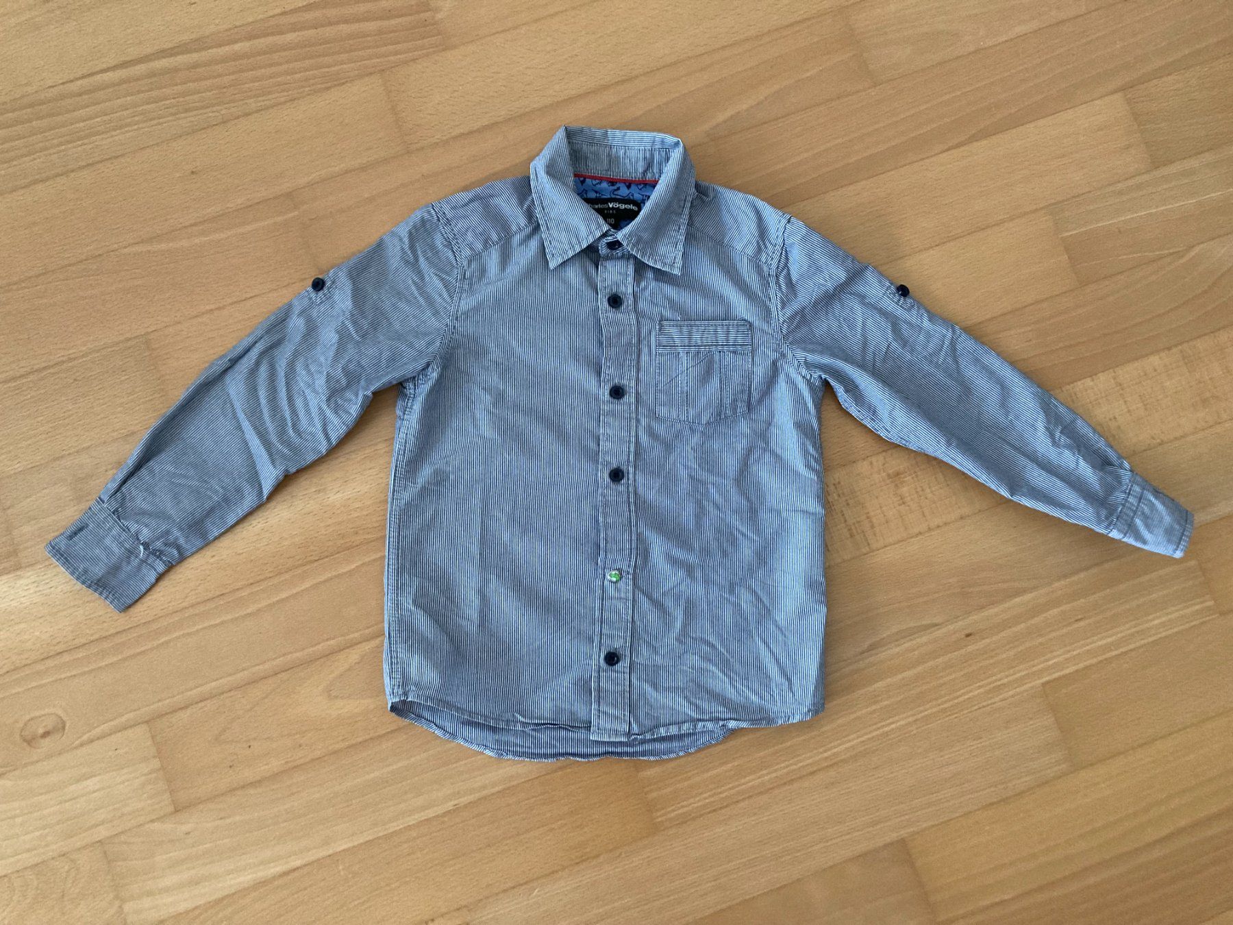 Camicie, T-shirt & Polo: Hemd "mit Drachen-Motiven" von Charles Vögele – Usato da Muttenz venduto da Juvenile33