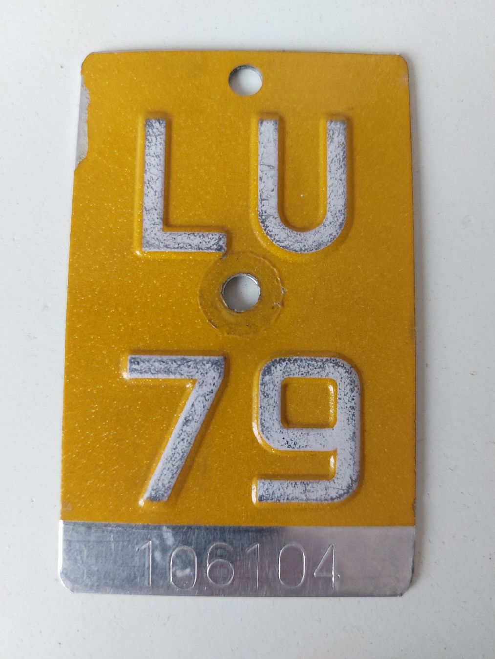 Sachs Insegne: Velonummer LU 79 Mofanummer gelb Plaque Mofa – Usato da Schenkon venduto da Uhu007