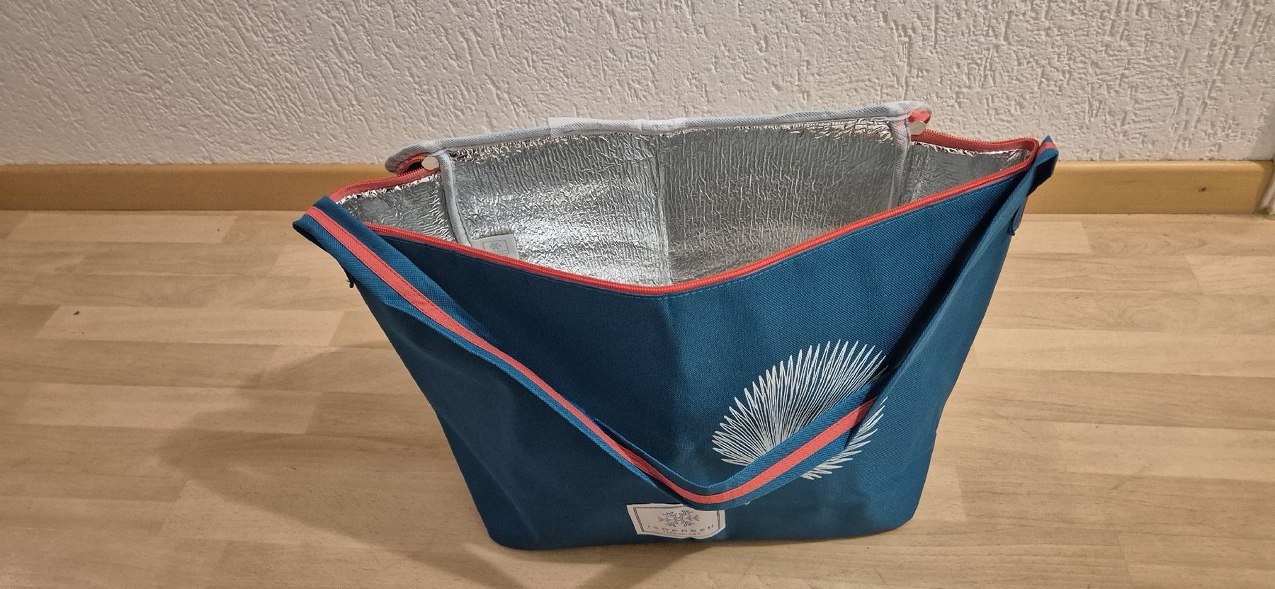 Borse: Isoliertasche Kühltasche – Nuovo e nell'imballaggio originale da Schwyz venduto da Vesparider01 6