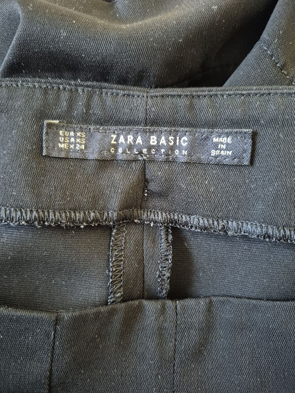 Zara Pantaloni: Short noir Zara S – Usato da Lausanne venduto da claire1401 4
