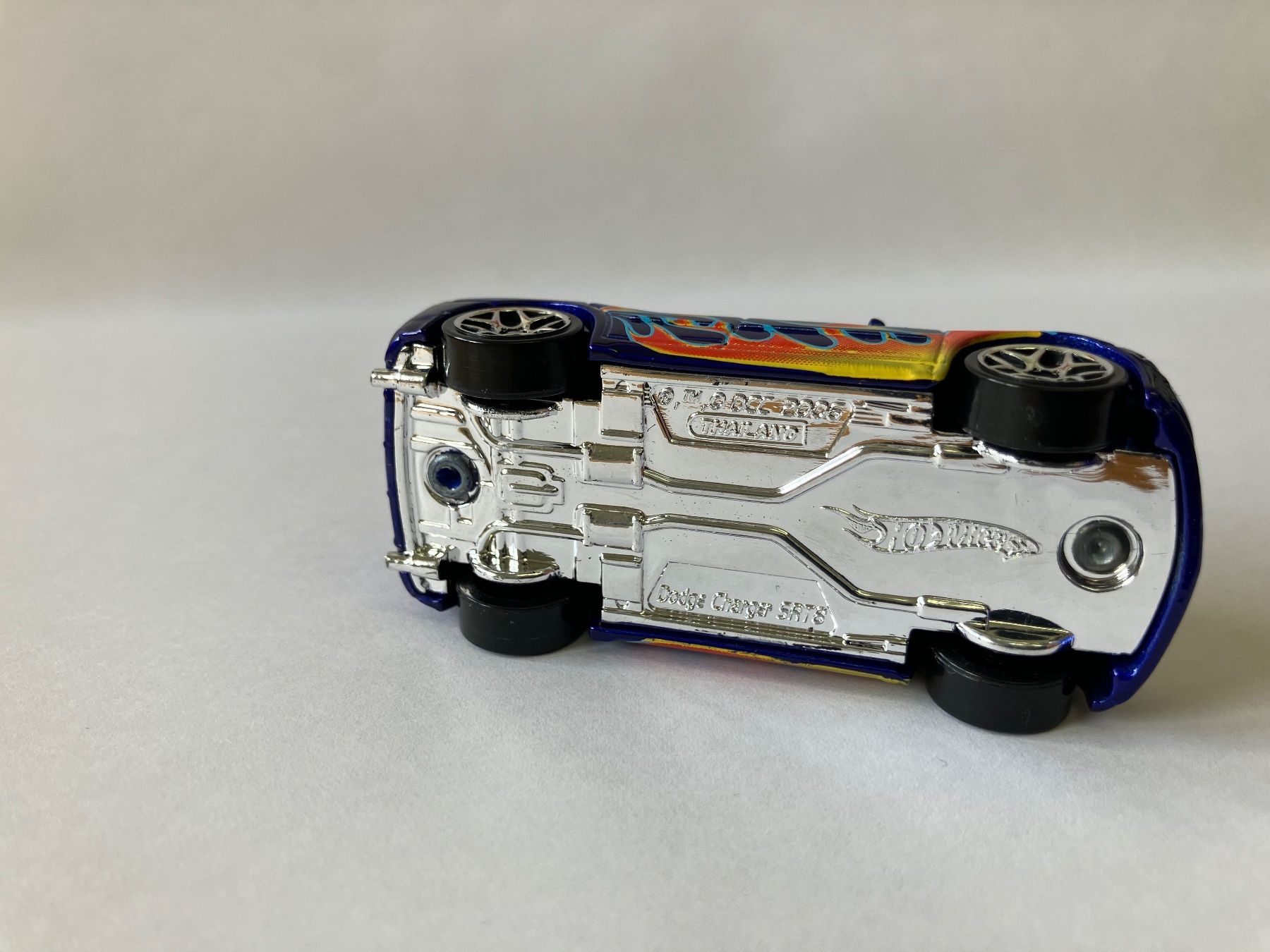 Hot Wheels Modellini d'auto: Hot Wheels Dodge Charger SRT8 – Nuovo (secondo la descrizione) da Zürich venduto da tiisen07 4