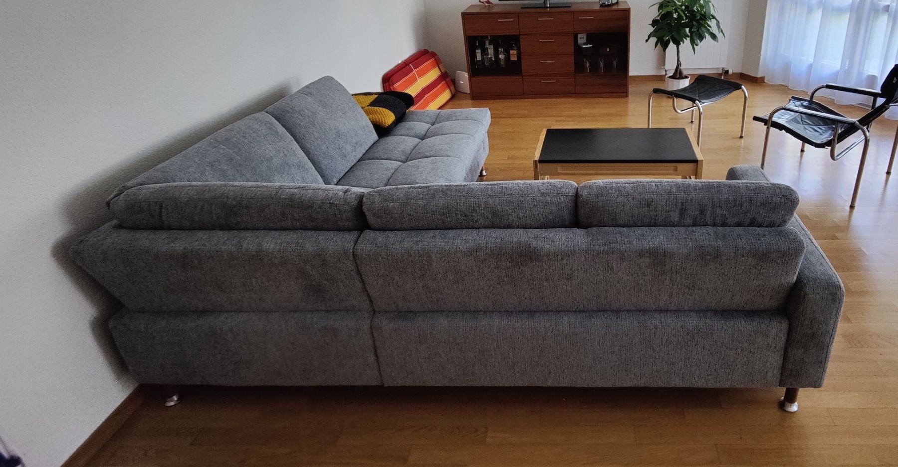 Divani: Ecksofa grau guter Zustand – Usato da Hirzel venduto da Dartsch1393 2