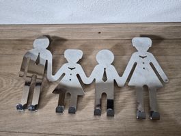 Crochets muraux design "Famille" a suspendre sur la porte