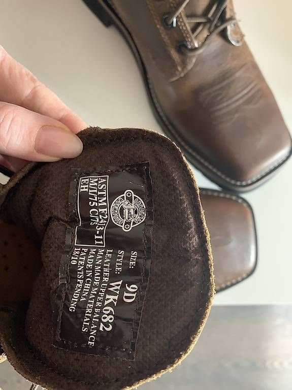 Scarpe da donna: Lederstiefel Justin – Usato da Bürglen UR venduto da VKorchynskyi 4