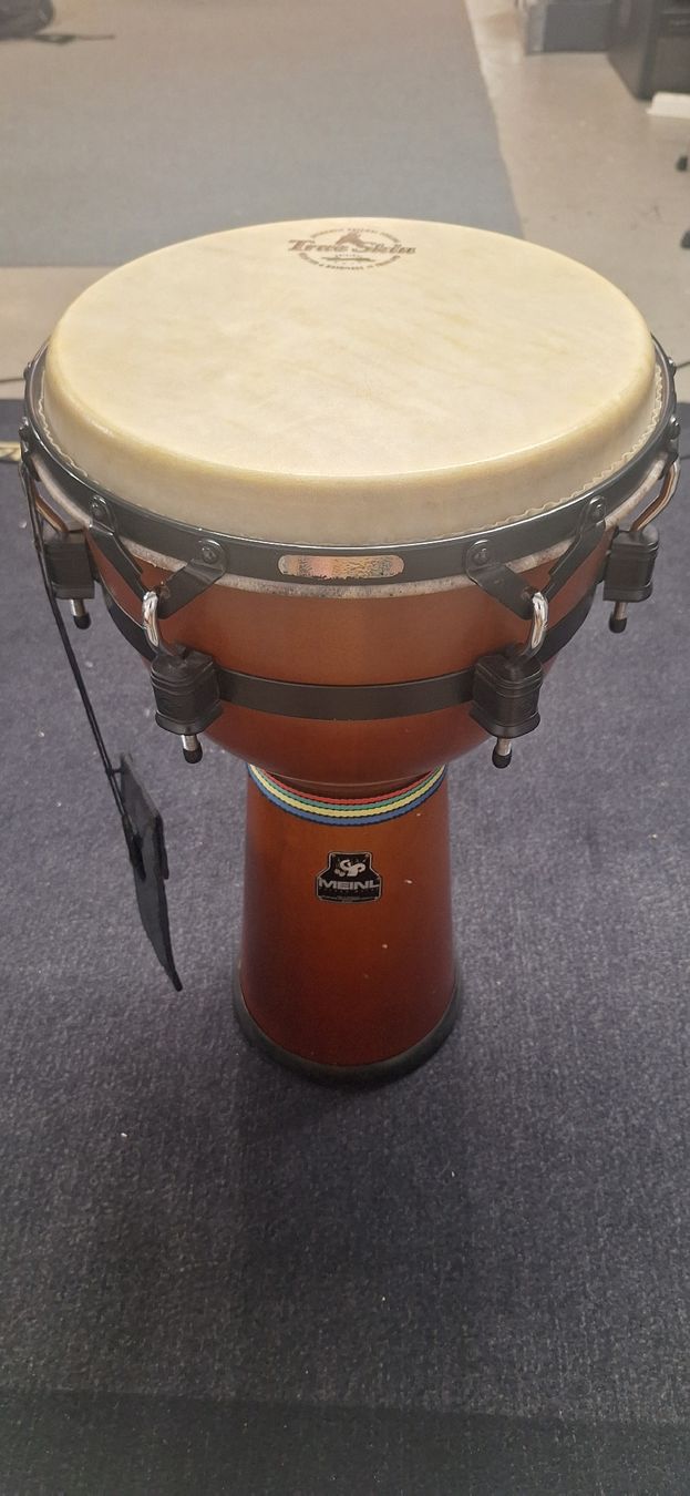 Meinl Strumenti musicali: Djembe Meinel – Usato da Altdorf UR venduto da Ristolino