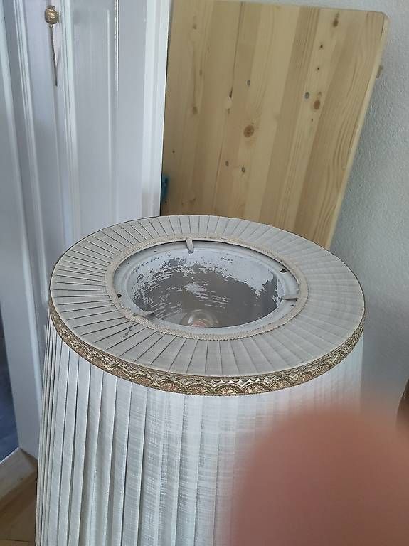 Lampade: Vintage Ständerlampe – Usato da Bern venduto da Lyner 1