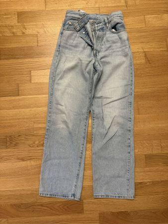 Levis Ribcage
