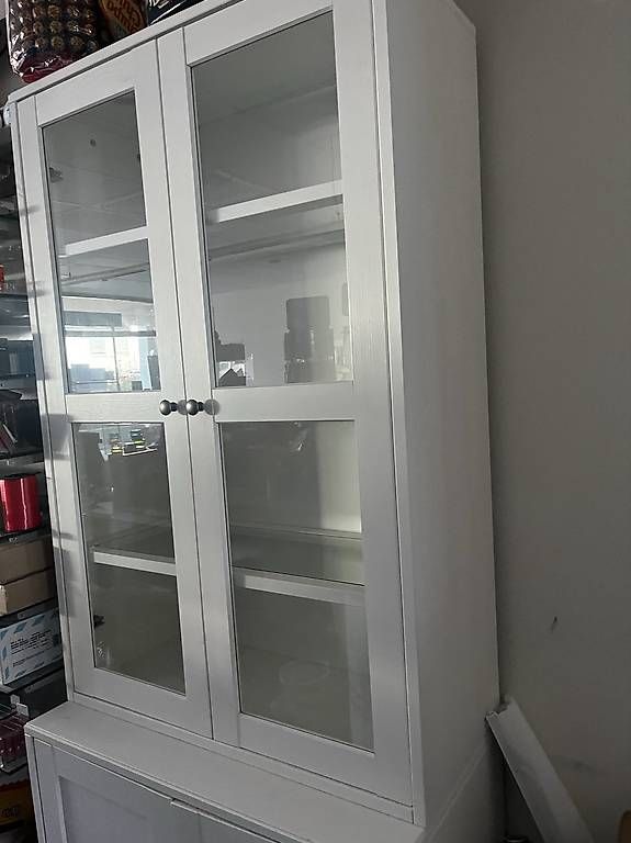 Buffets: Buffet IKEA deux pièces  – D'occasion à Pully par yaa_rm7x 3