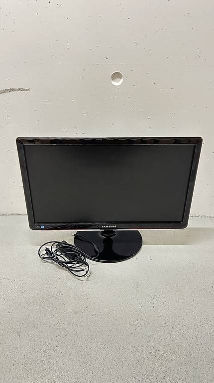 Monitore: Samsung Bildschirm – Gebraucht aus Winterthur von coad00