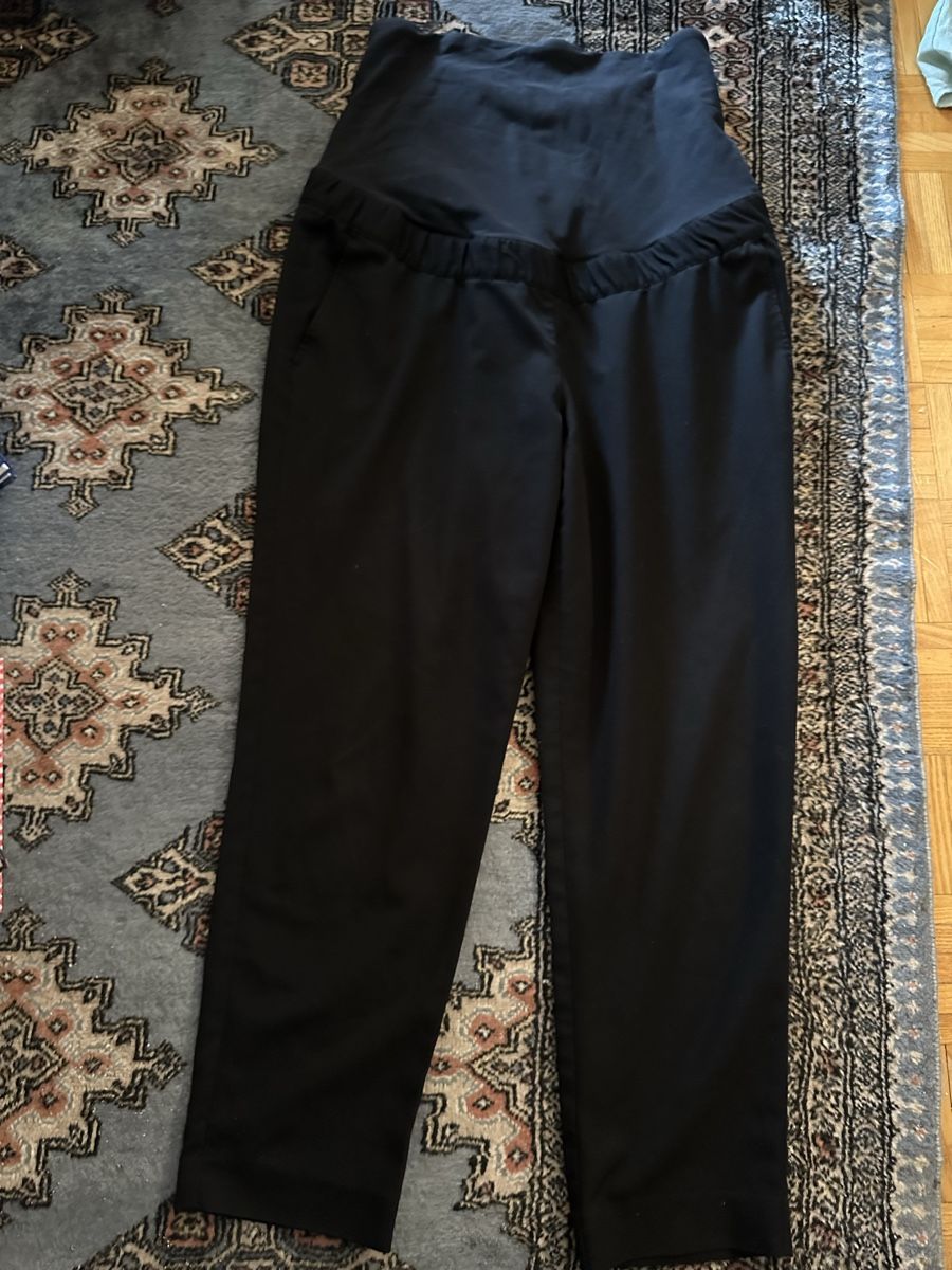H&M Hosen: Schwinghose schwarz von H&M Gr. M – Gebraucht aus Uster von bek_v2ct