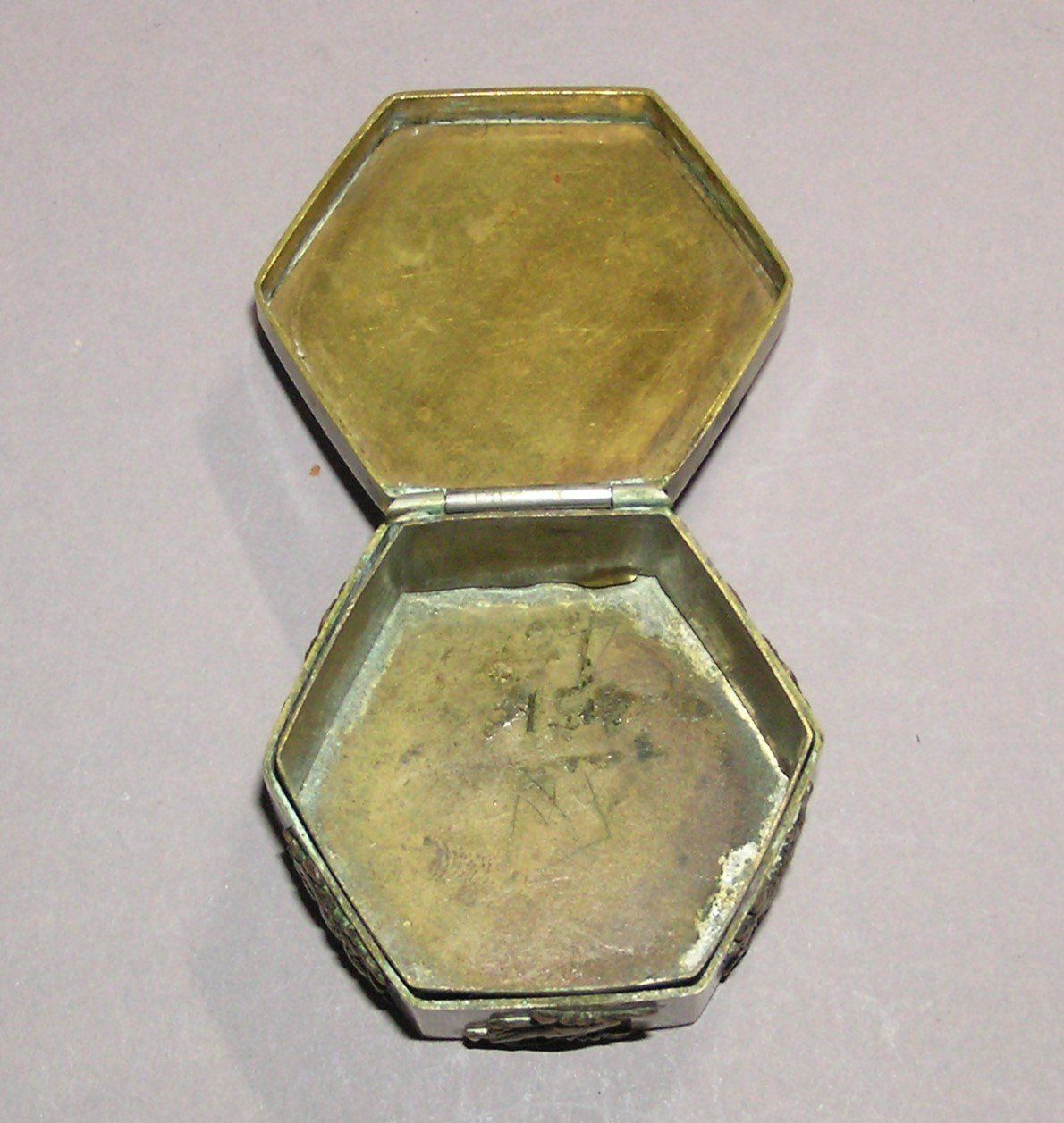 Barattoli: Dose Japan mit Vogel und Blumenmotiven – Usato da Grenchen venduto da Antique-hunter 3
