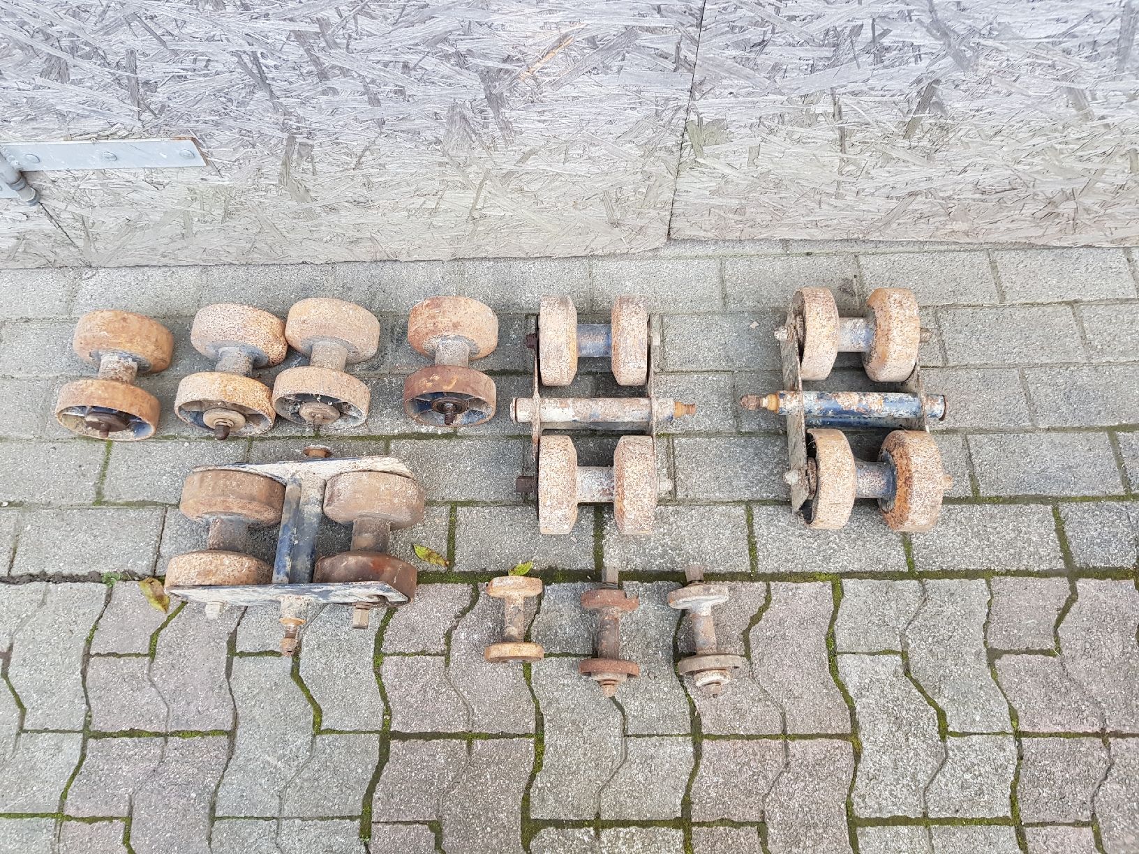 Hutter Escavatori: Hutter Huki 130 150 usw, Rollen, gebraucht,  – Usato da Brunnadern venduto da p..... 3