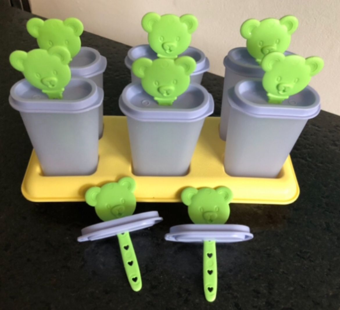 Tupperware Contenitori & Simili: Tupperware Glace machen Glacestengel Eis Kindereis Teddybär – Nuovo (secondo la descrizione) da Frauenfeld venduto da Babytimmy 1