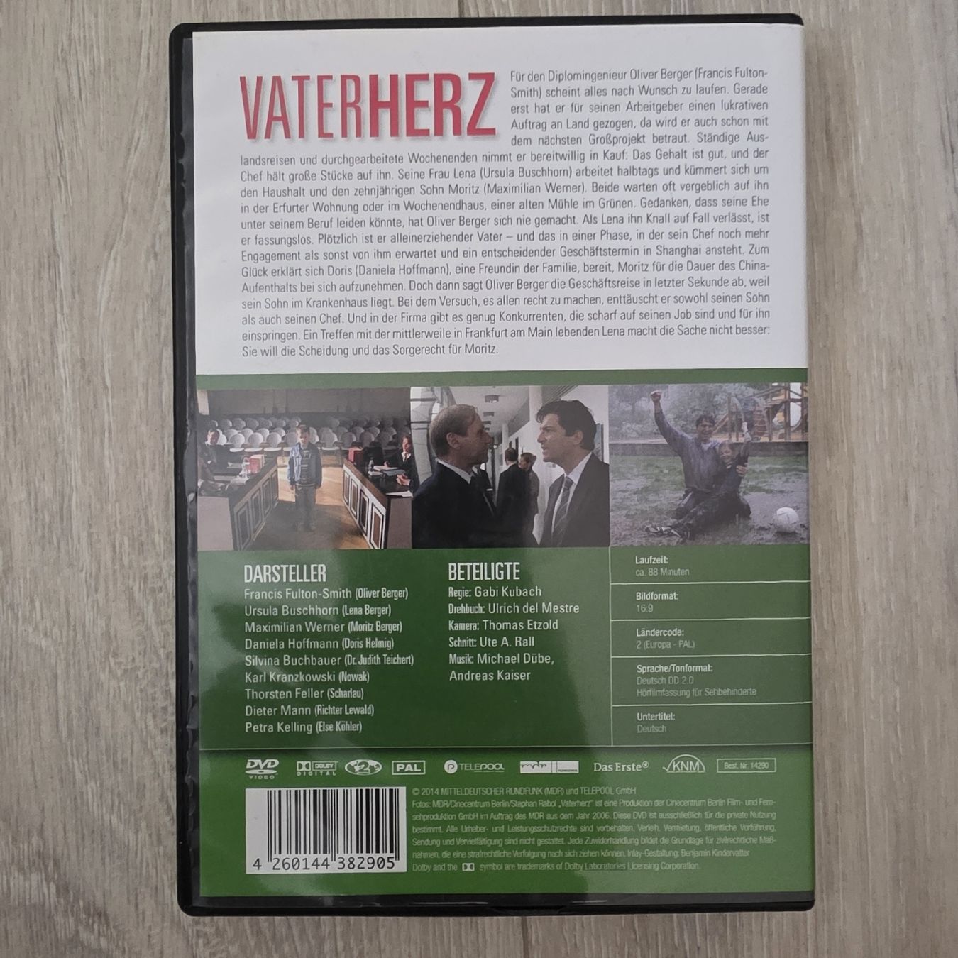 Tutti i DVDs: DVD VATERHERZ Francis Fulton-Smith  – Usato da Wigoltingen venduto da Zuckerfee84 1