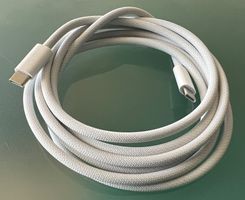 Apple 240W USB‑C Ladekabel (2 m)