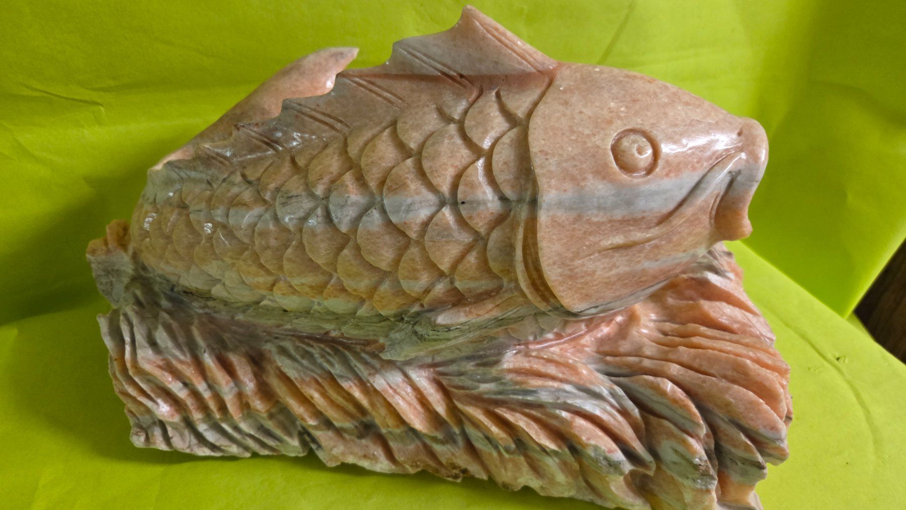 Sculture & Statue: KOI aus Marmor 40cm – Nuovo (secondo la descrizione) da Roggliswil venduto da Mabelco 1