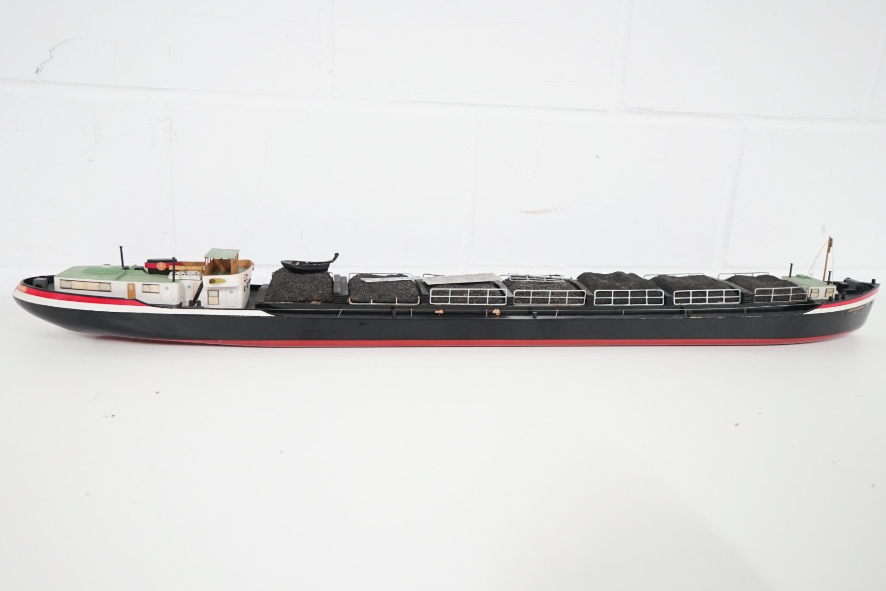 Kits de montage: Modellschiff M.S. Loetschental – D'occasion à Volketswil par brockipfannenstil 5