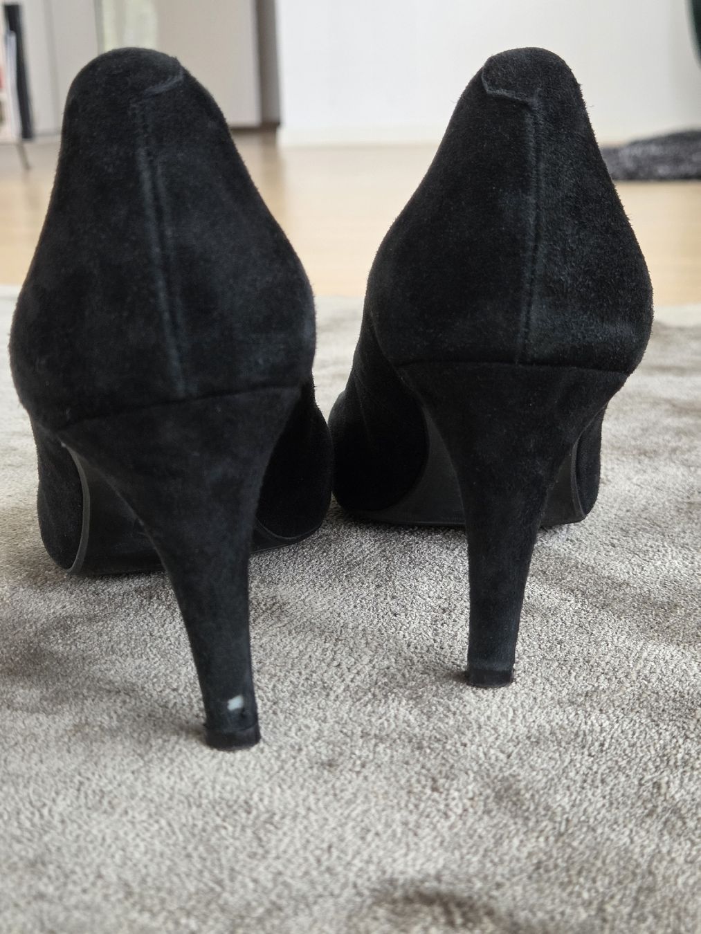 Scarpe da donna: Leder Pumps schwarz Velourleder – Usato da Zürich venduto da lejale01 4