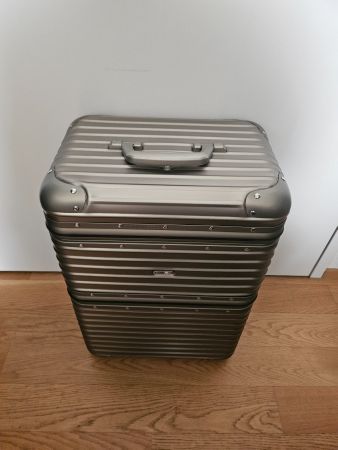 RIMOWA TOPAS TITANIUM Weinkoffer /Champagnerkoffer unbenutzt