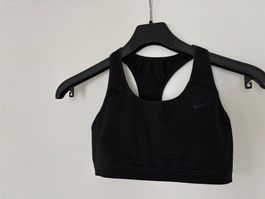 NIKE Sport bra - Size M (Fits as S)
