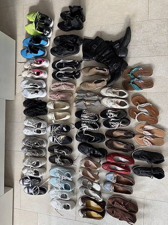 Diverse Schuhe für Damen, Herren, Teenager 
