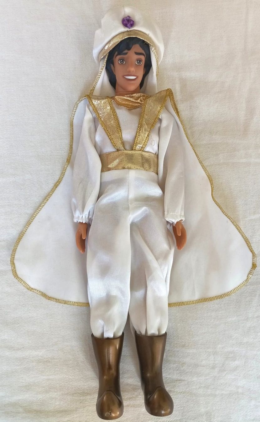 Disney Bambole: Aladdin Ken Puppe/Barbie/Disney – Usato da Gwatt (Thun) venduto da lealisa007