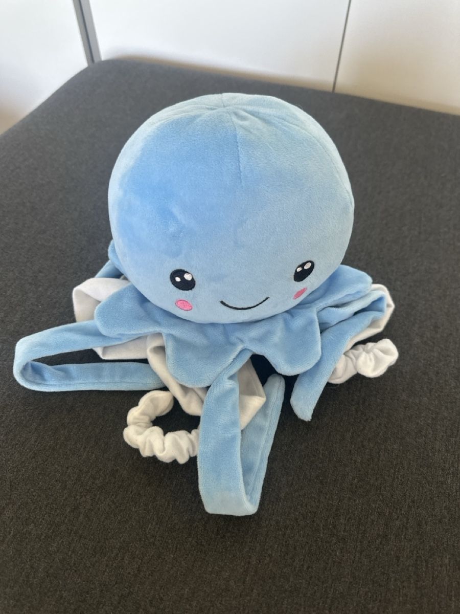Giocattoli: Plüschtier Oktopus blau neu – Nuovo (secondo la descrizione) da Mühlethal venduto da sarah-davide 1