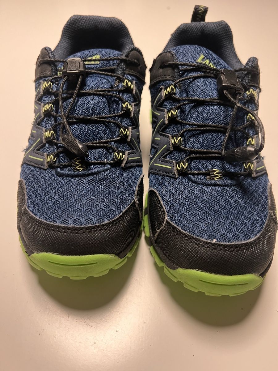 Scarpe da uomo: Chaussures de randonnée enfant,  taille 34! – Usato da Cologny venduto da aidakr 2