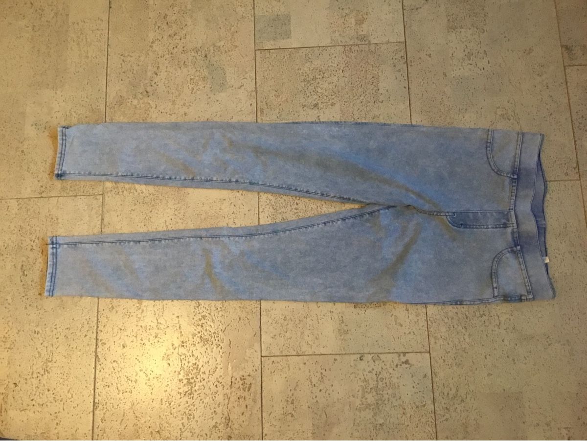 Lotti & Set di vestiti: Kleiderpaket Mädchen Gr 164 – Usato da Wattwil venduto da charlie11 1