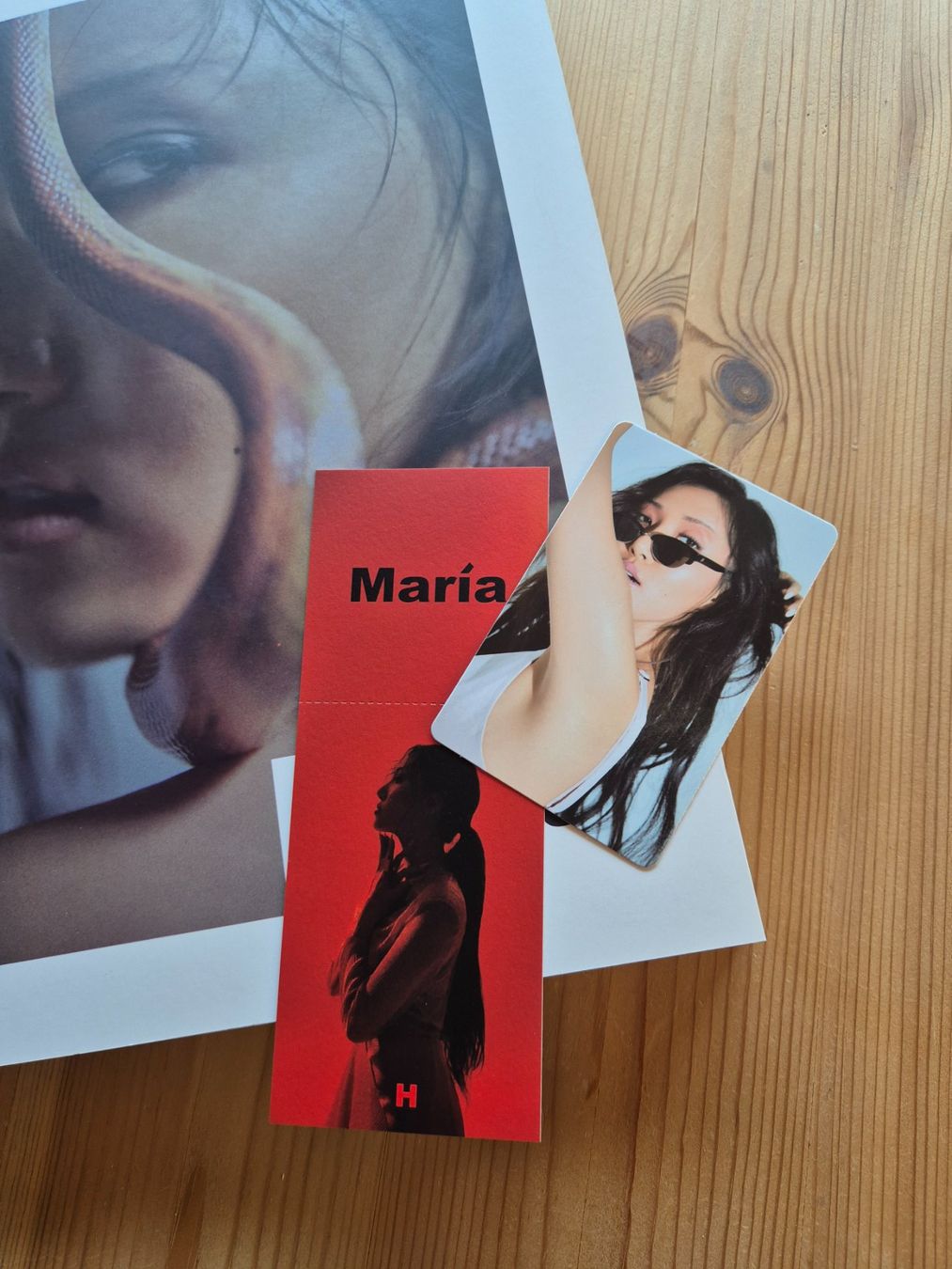 CD: Hwasa Album - María – Nuovo (secondo la descrizione) da Domat/Ems venduto da ana_zd9d 1