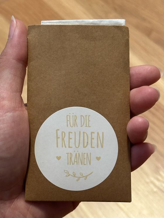 Freudentränen-Taschentuch-Set Für Hochzeit Oder Taufe – 48 Sticker & Weiße Flachbeutel Zum Selbergestalten