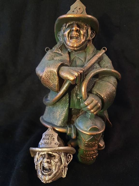 Figuren: Fasnacht Plakette – Gebraucht aus Schaffhausen von 0607