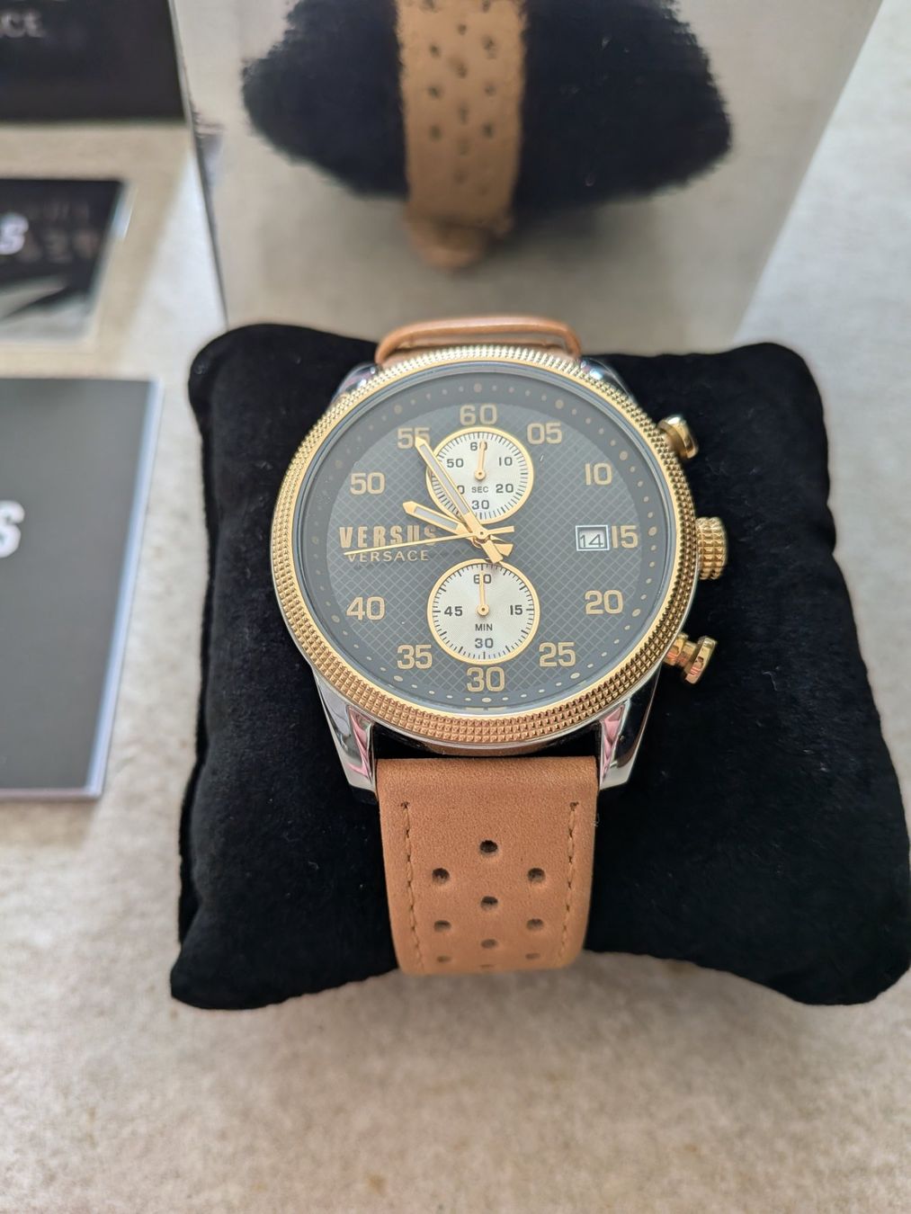 Versace Orologi: Versus Versace Men's Uhr (44mm) – Nuovo (secondo la descrizione) da Zürich venduto da storm99 1