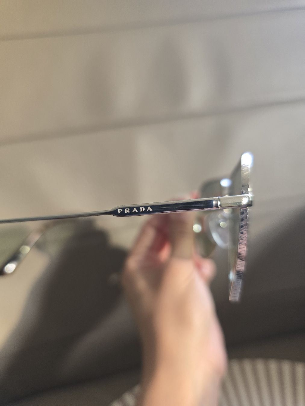 Occhiali & Lenti: Prada lunettes de soleil – Nuovo (secondo la descrizione) da La Neuveville venduto da p.sto 1