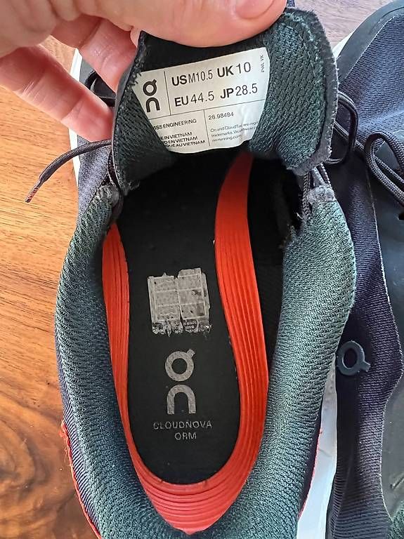 On Herrenschuhe: On Cloud Cloudnova Form Grösse 44.5 – Gebraucht aus Arlesheim von FS_79 4