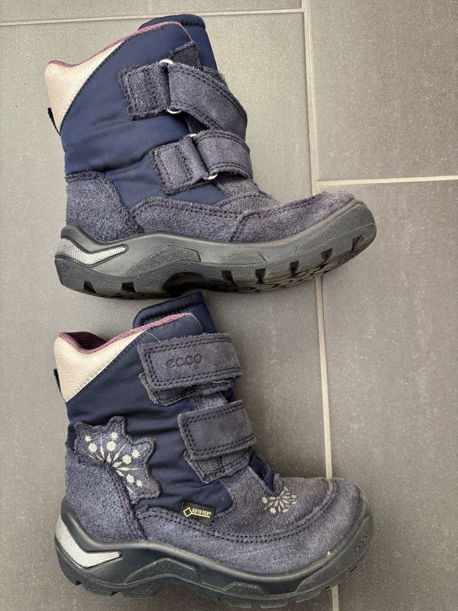 Scarpe per ragazze: Schuhpaket Grösse 25/26/27 – Usato da Niederwangen b. Bern venduto da muidop 3